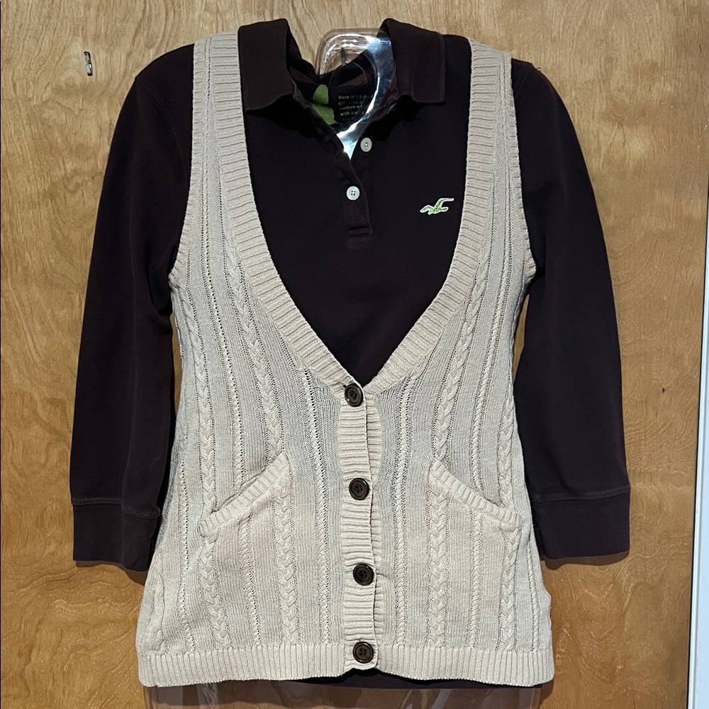 Hollister lot of long sleeve polo shirt and Cable Knit Cardigan Vest sz(M/L)